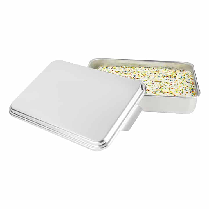Natural Aluminum Cake Pan Open View